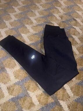 ALO Yoga Black Active Leggings with Reflective Logo size XS